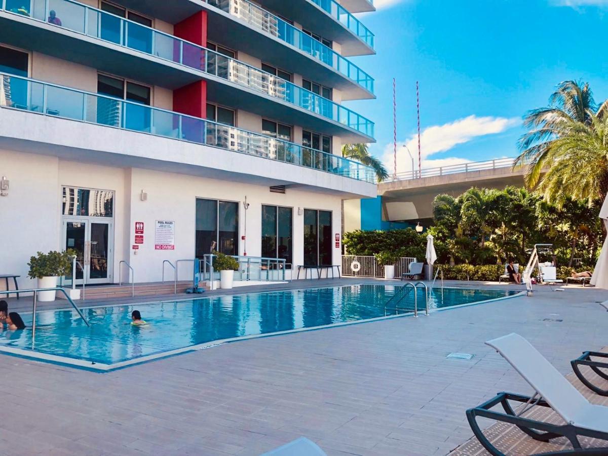 South Ocean Suites Hallandale Beach Exterior photo