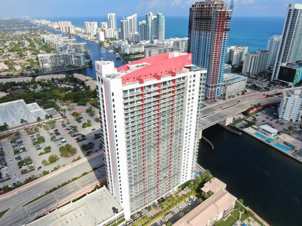 South Ocean Suites Hallandale Beach Exterior photo